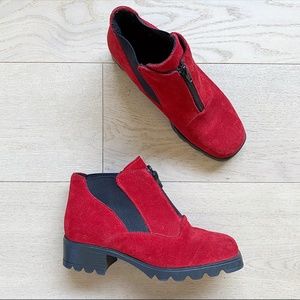 Barbo heeled zipper boot